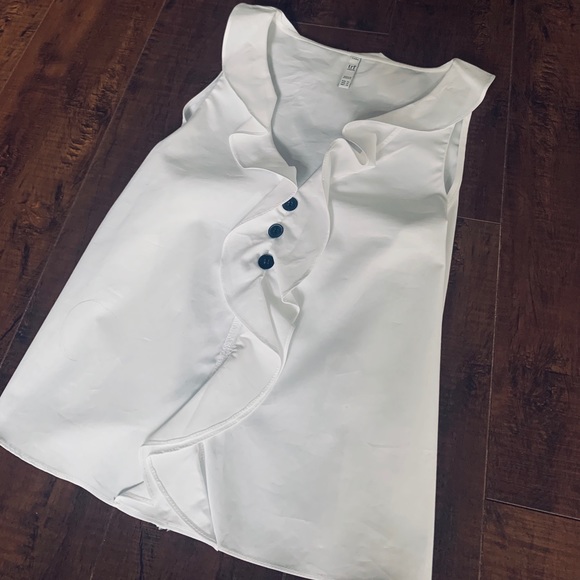 NWOT Zara Ruffle Button Blouse - Picture 3 of 4